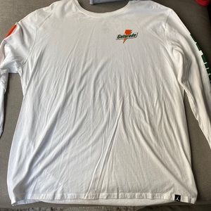 Jordan mens Be like Mike Gatorade shirt long sleeve Xxl